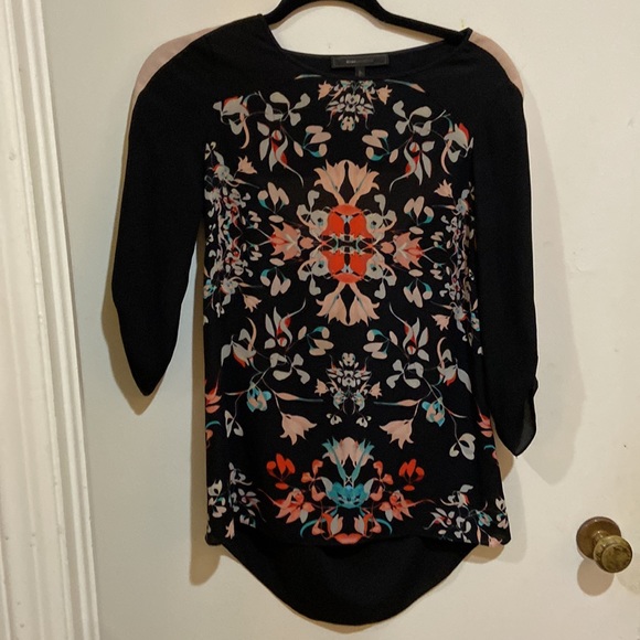 BCBG Maxazria Tunic Top with Floral Print - Picture 11 of 12